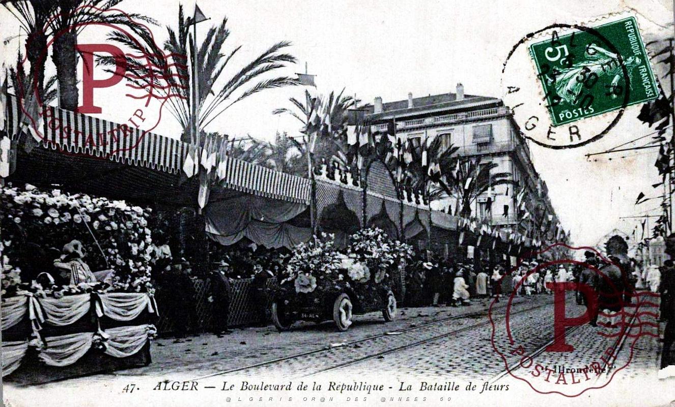 ALGER - BATAILLE DE FLEURS - RUE DE LA REPUBLIQUE - 1912.jpg